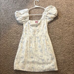 Francesca's Collections Blue Floral Puff Sleeve Dress